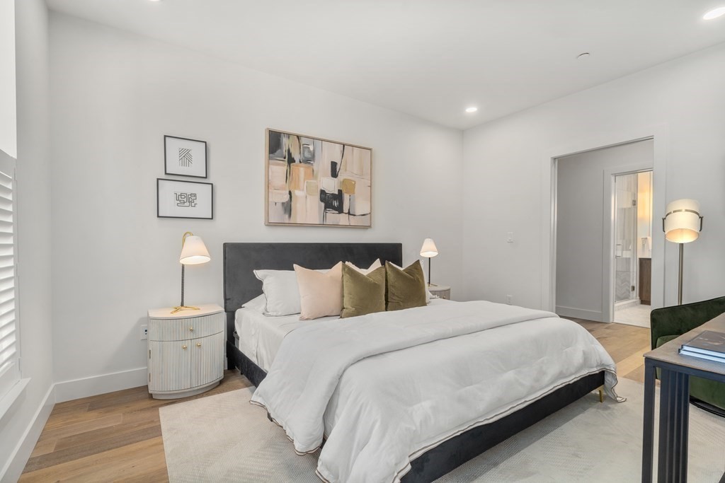 566 Columbus Ave # 303