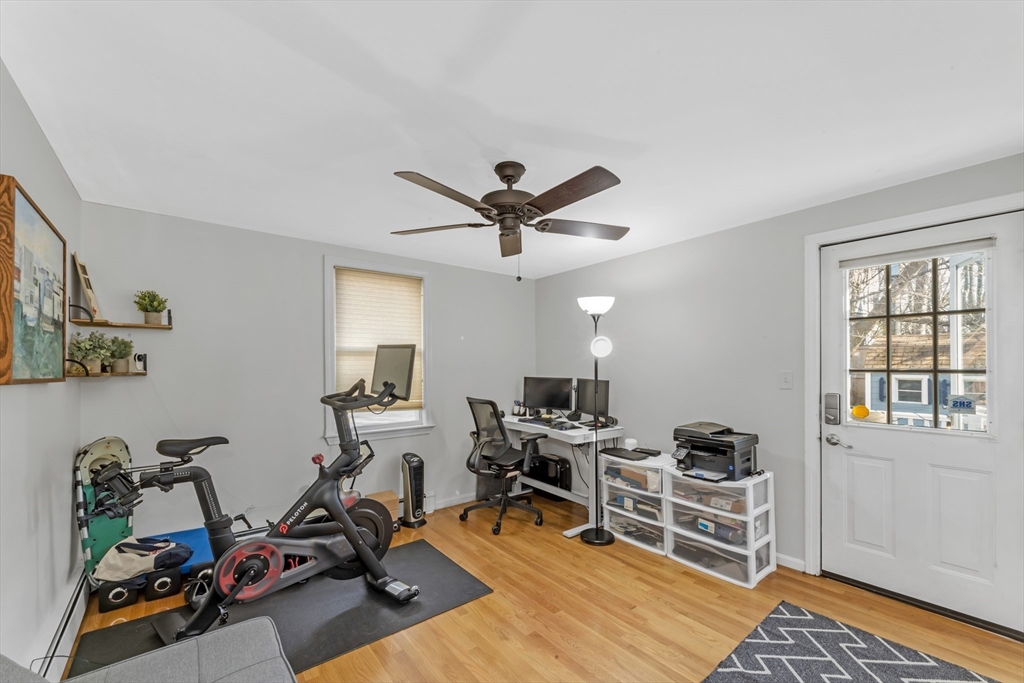 294 Chestnut Ave # 4