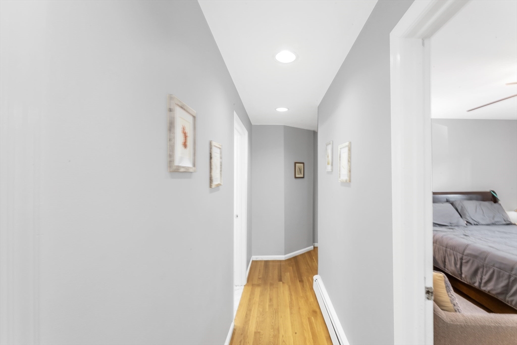 294 Chestnut Ave # 4