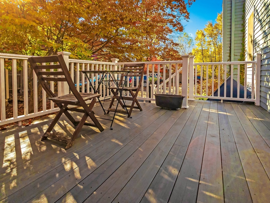 294 Chestnut Ave # 4