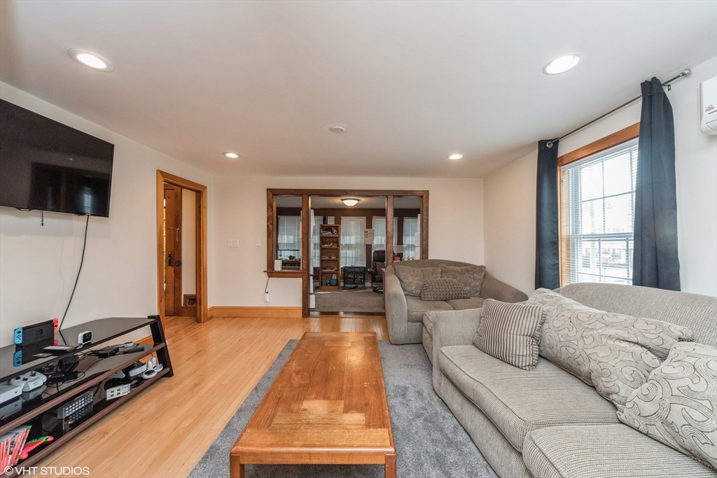 9 Granite St