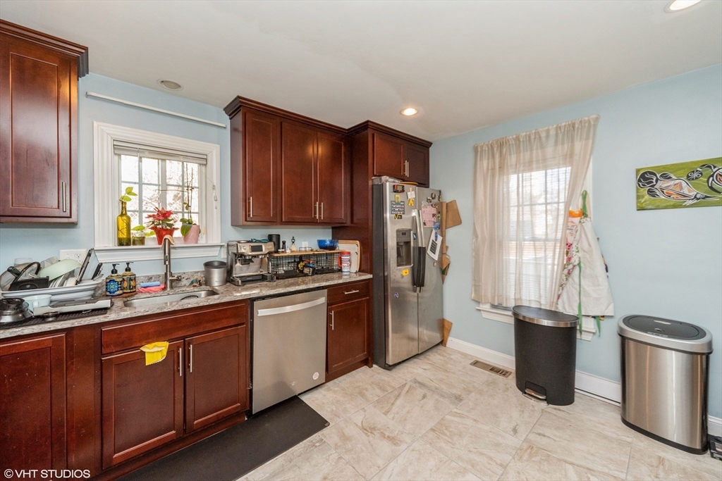 9 Granite St