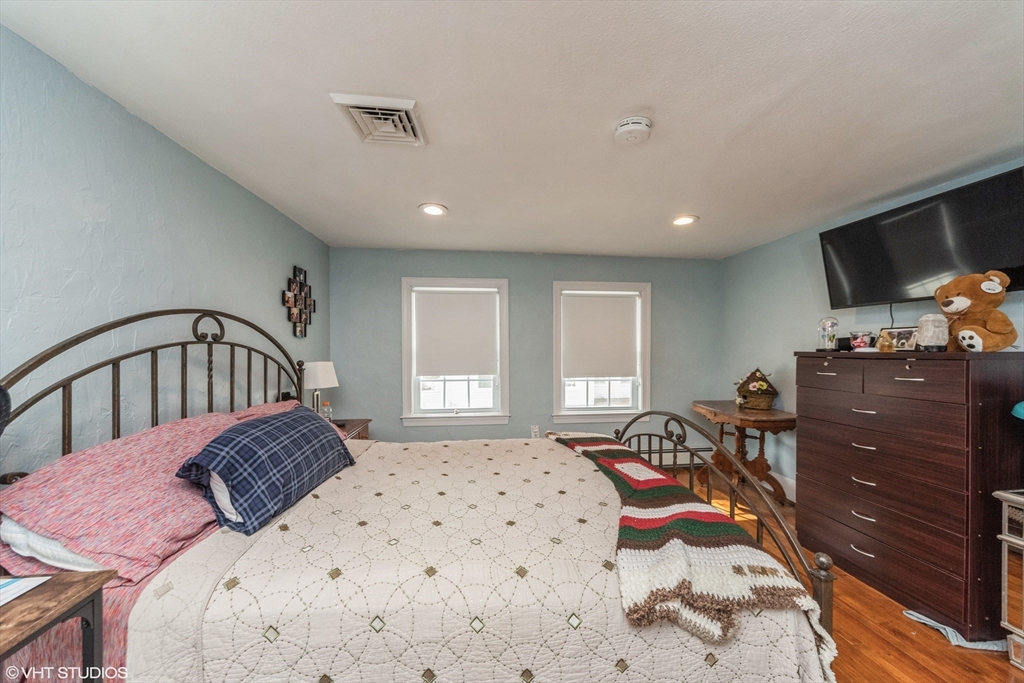 9 Granite St