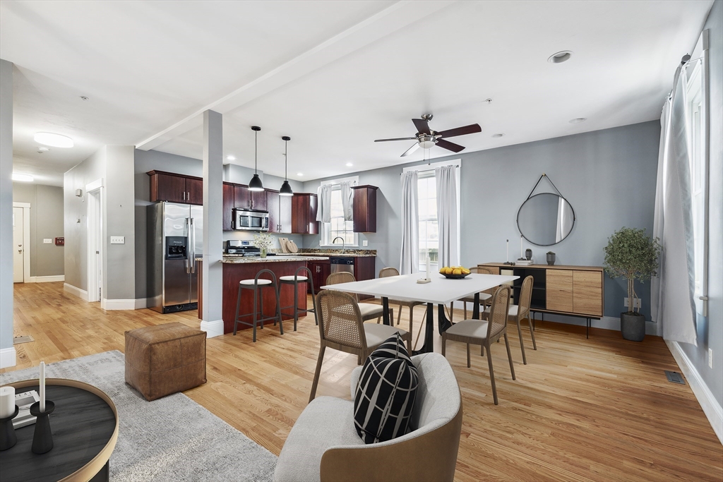 121 E. Cottage Street # 8