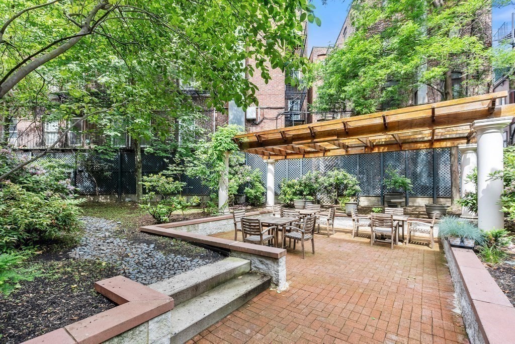44 Prince St # 108