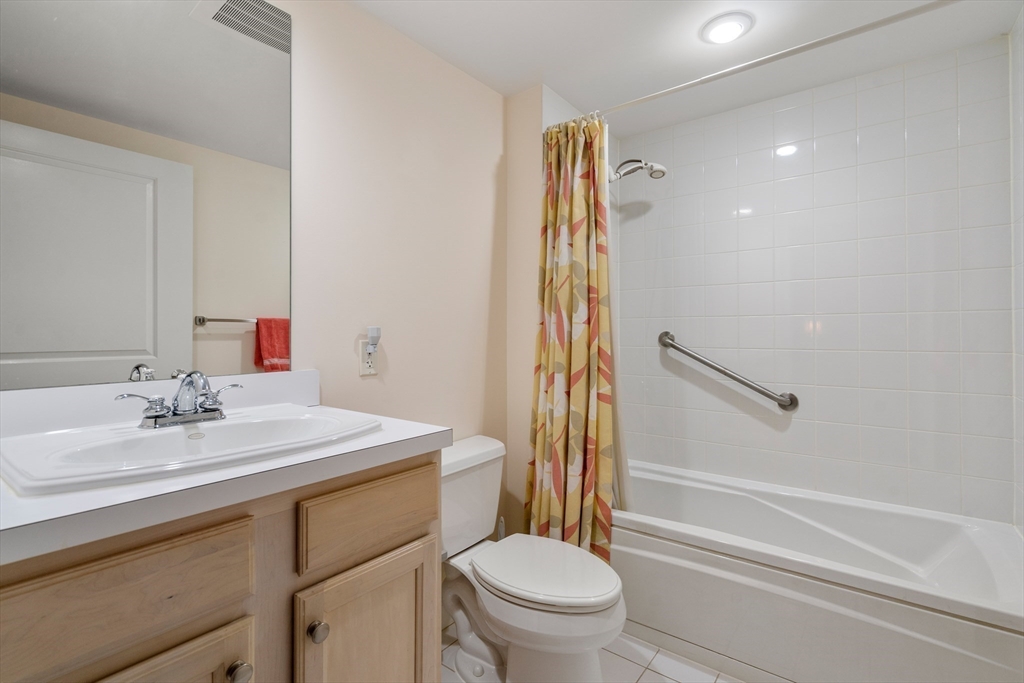 44 Prince St # 108