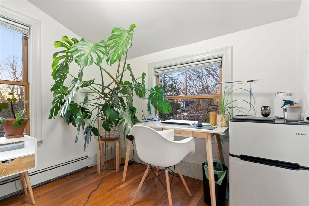 69 Robeson St # 4