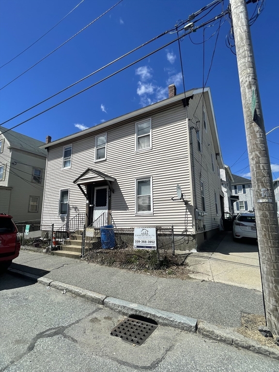 153 Cross St