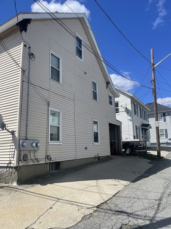 153 Cross St