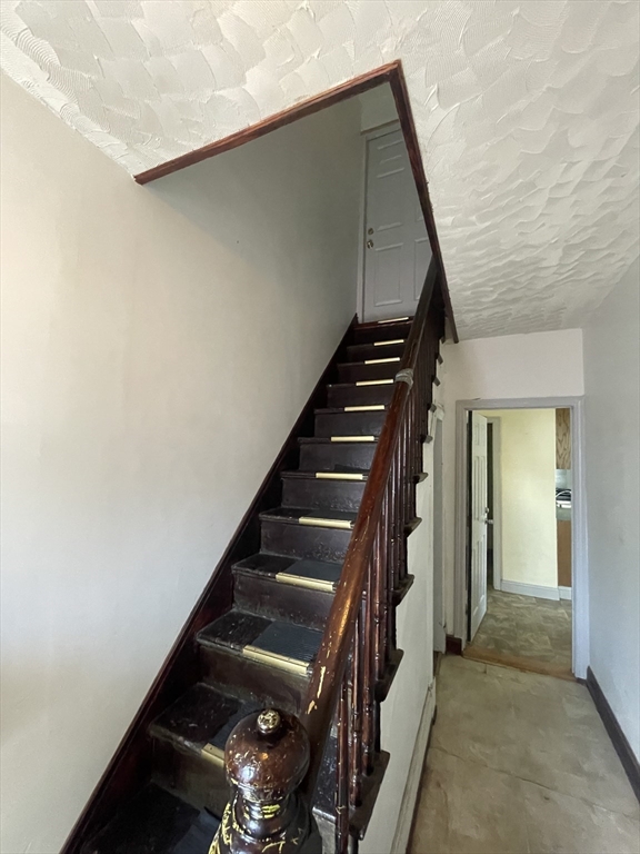 153 Cross St