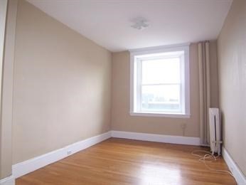 8 Garrison Street # 606