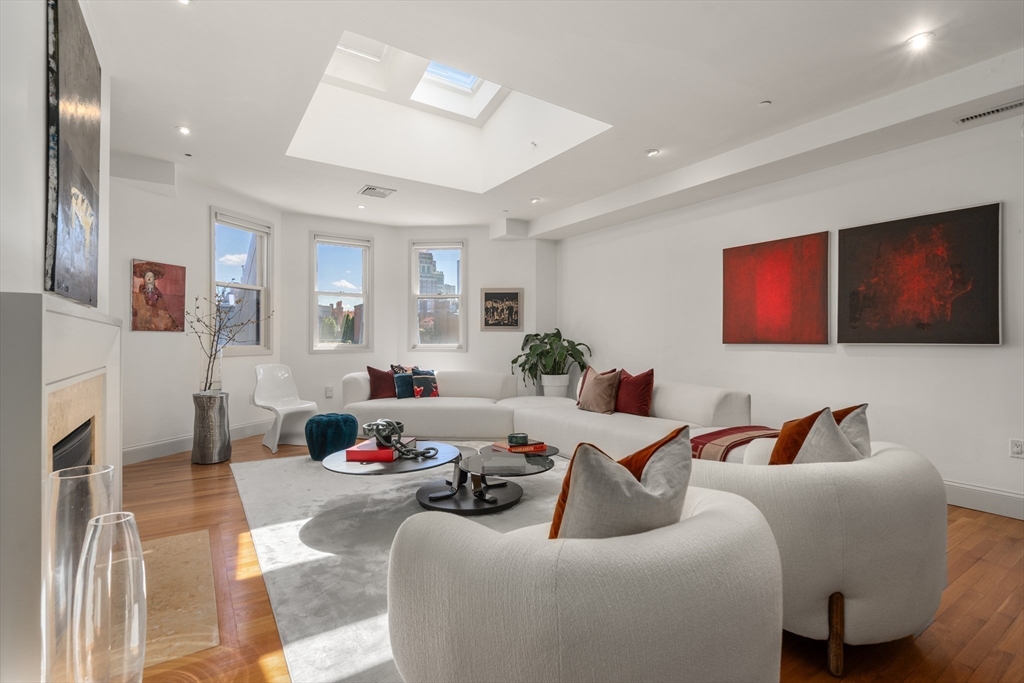 15 Marlborough St PH