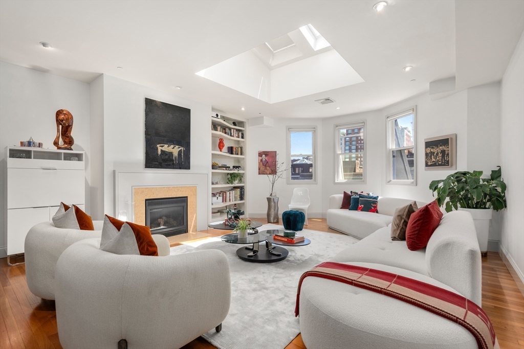 15 Marlborough St PH