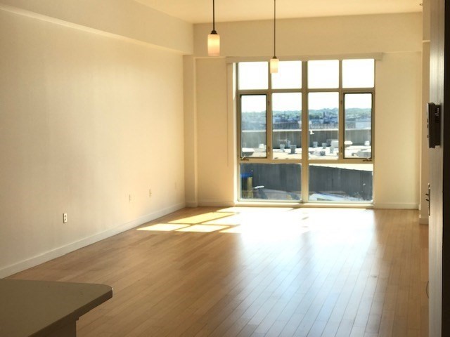 150 Dorchester Ave # 506