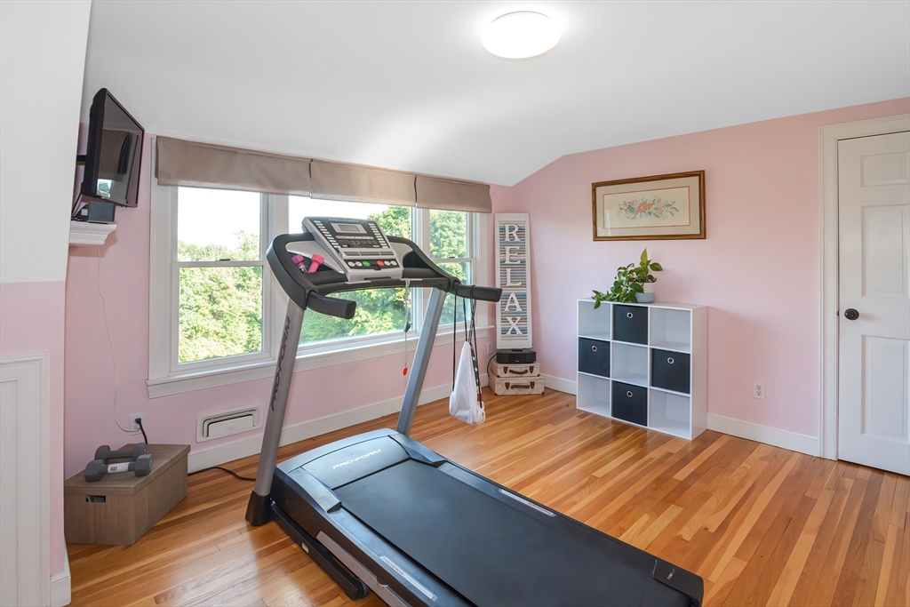 56 Fiske Hill Road