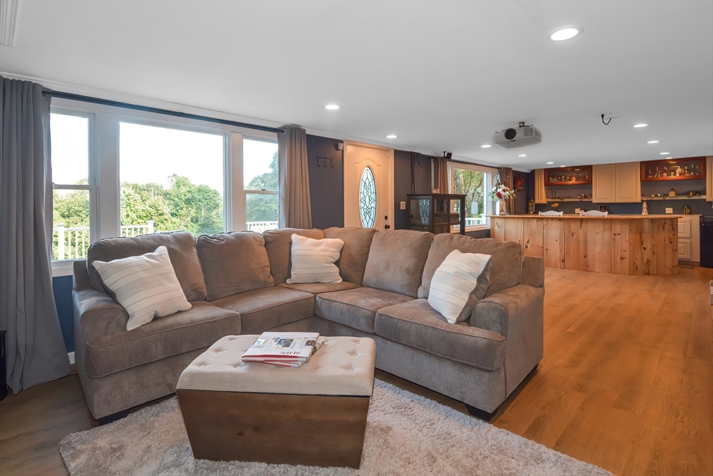 56 Fiske Hill Road