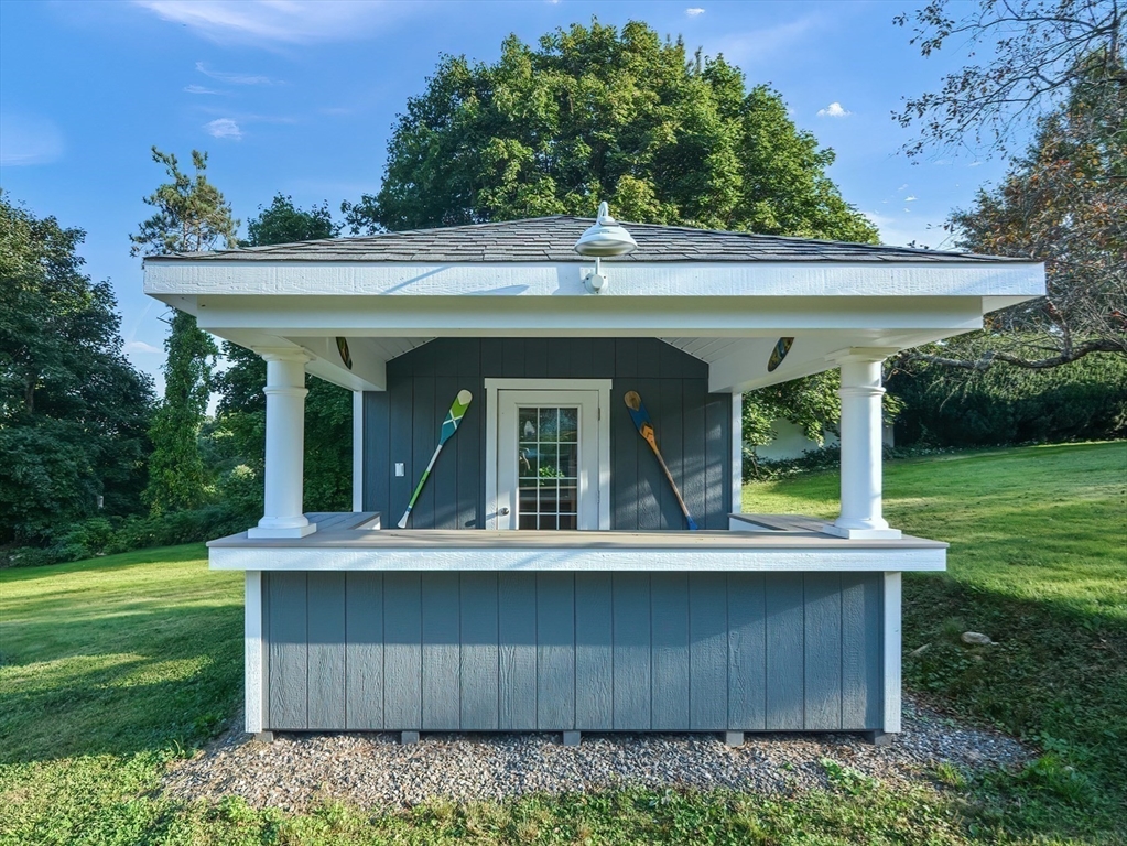 56 Fiske Hill Road