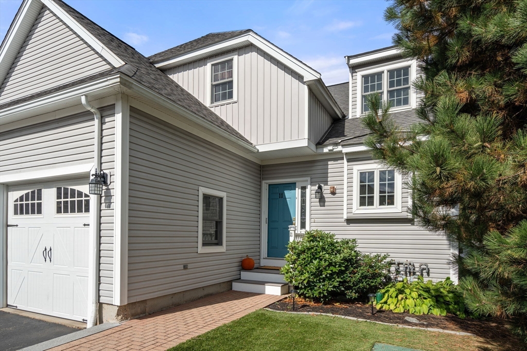 597 Main St # C11