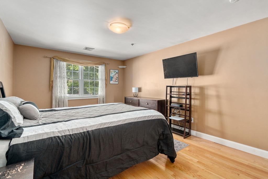 597 Main St # C11