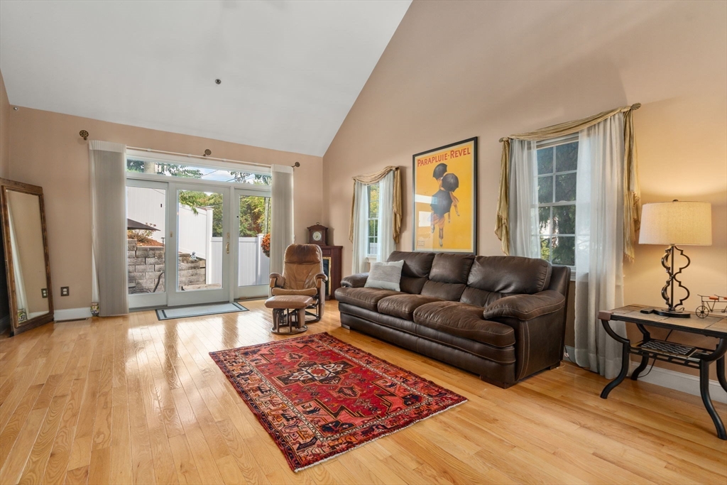 597 Main St # C11