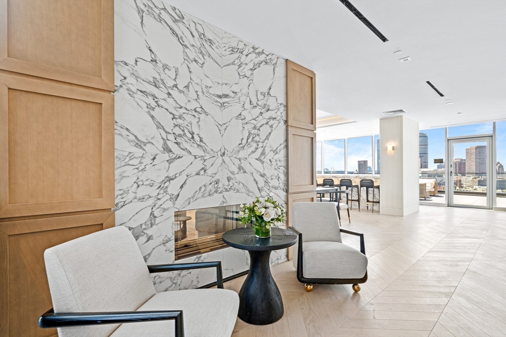 100 Shawmut # 1106