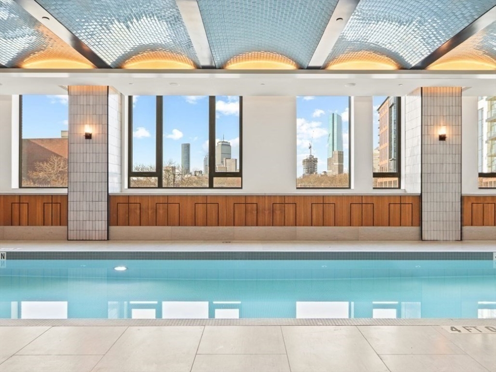380 Harrison Ave. Unit: PH1B