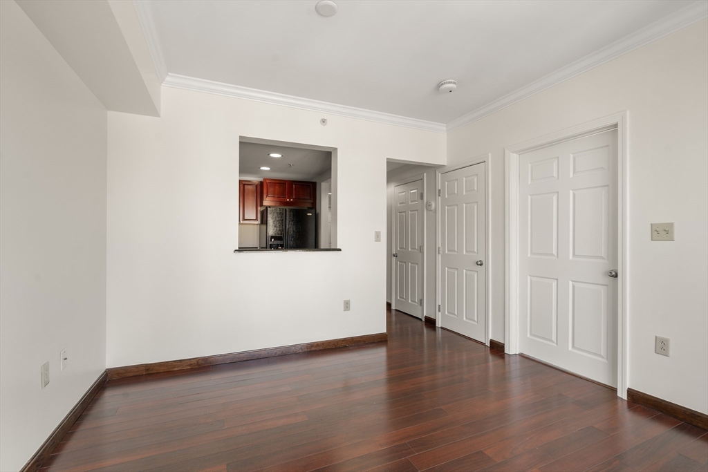1 Nassau St # 2102