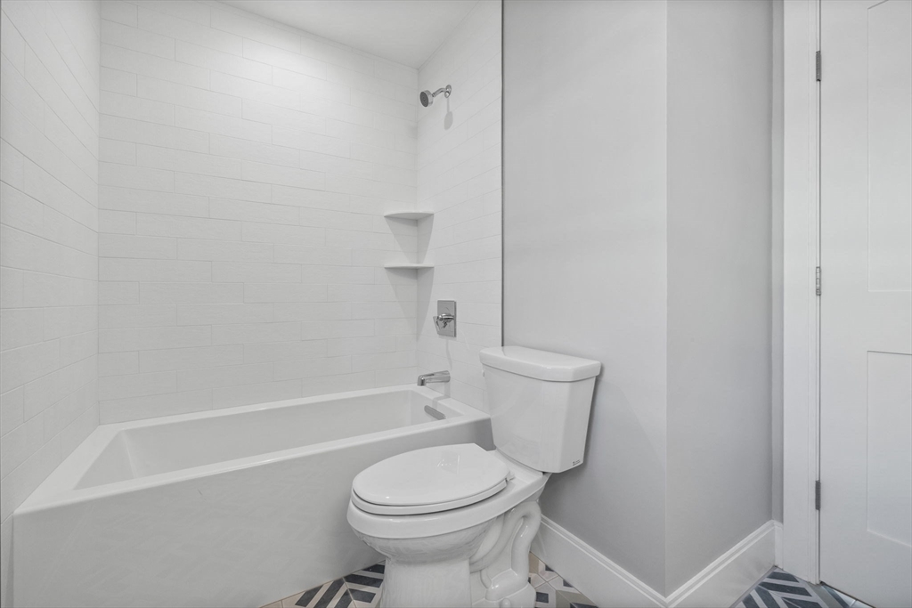 149 Williams St # 1