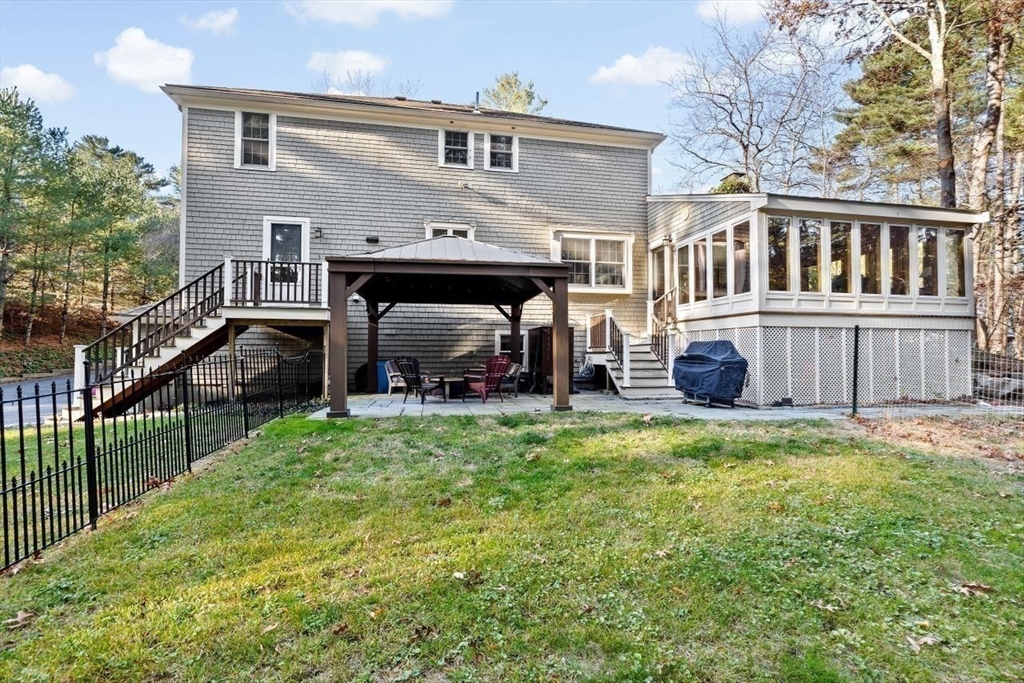 22 Orchard Ln