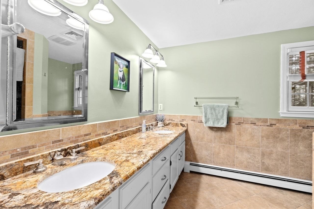 22 Orchard Ln