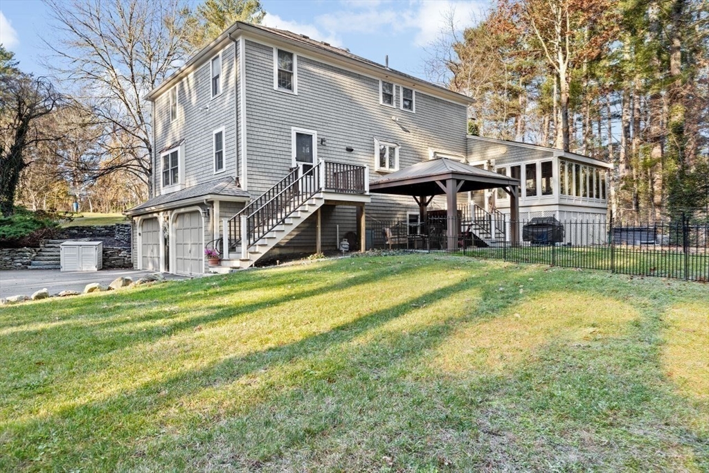 22 Orchard Ln
