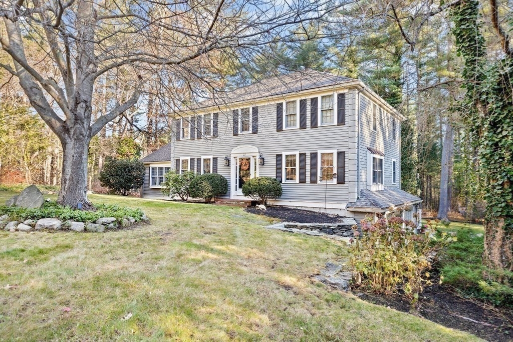 22 Orchard Ln