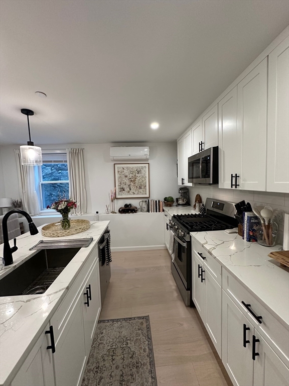 24-26 Ferrin St # 1