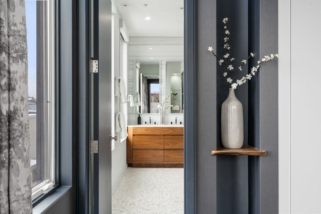 14 I Street # 9