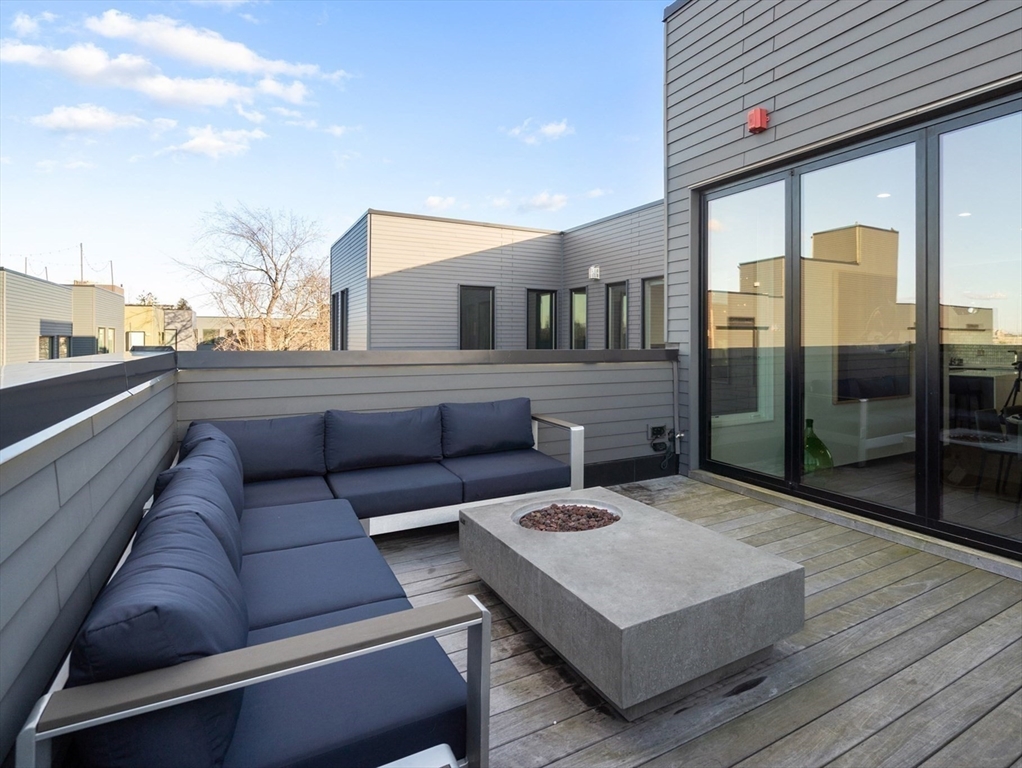 14 I Street # 9