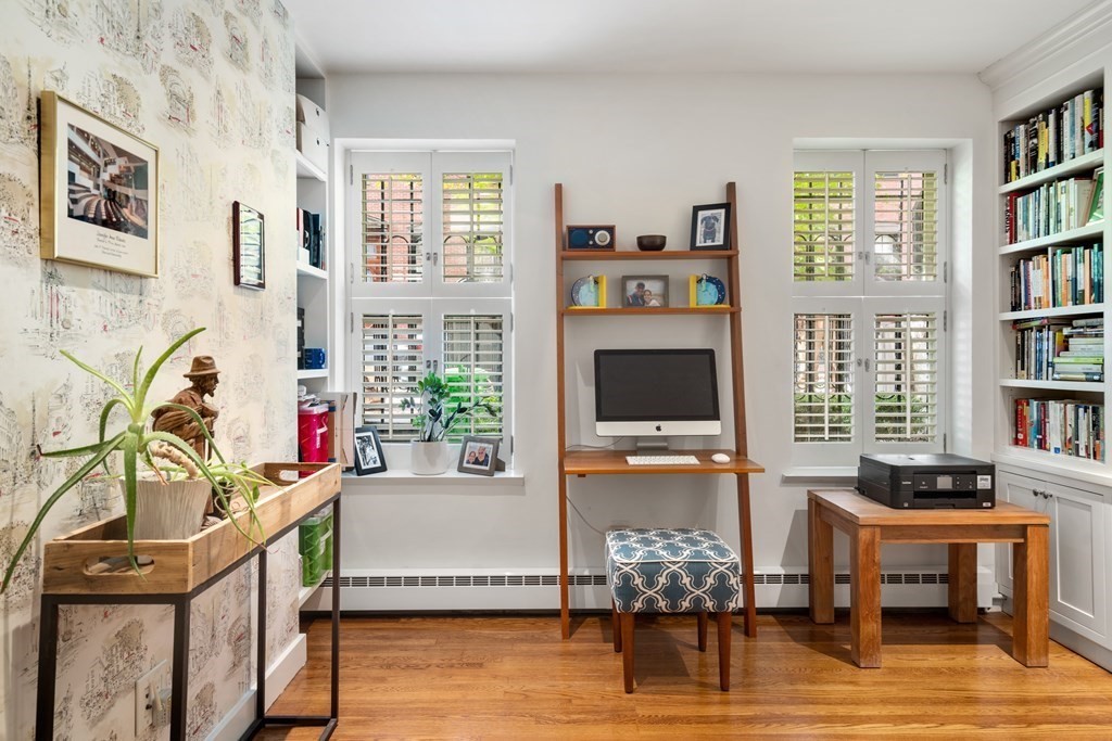 25 Milford St # 1