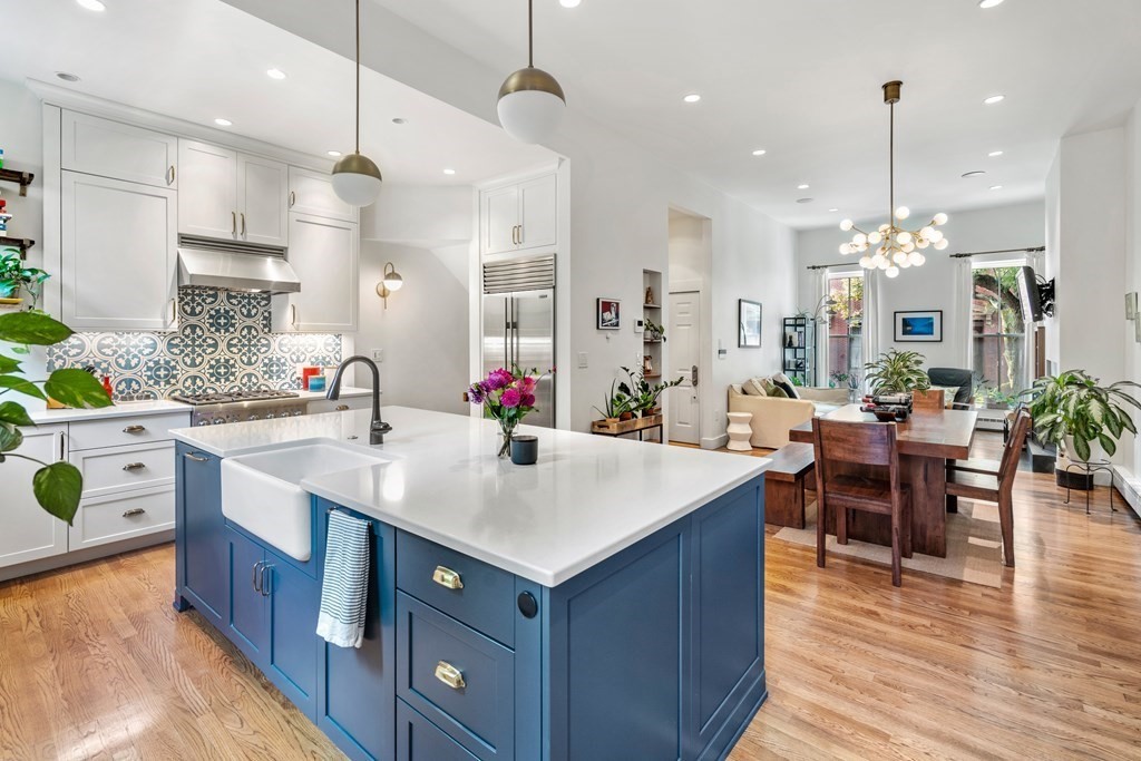 25 Milford St # 1