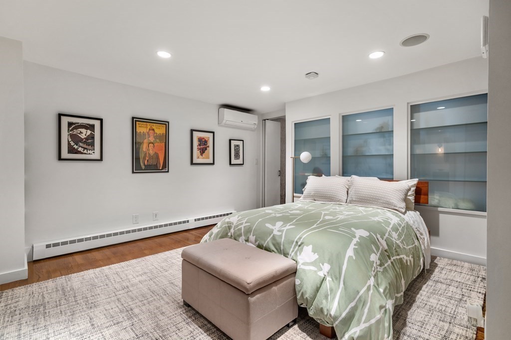 25 Milford St # 1