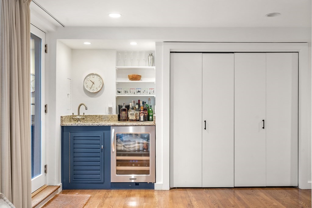 25 Milford St # 1