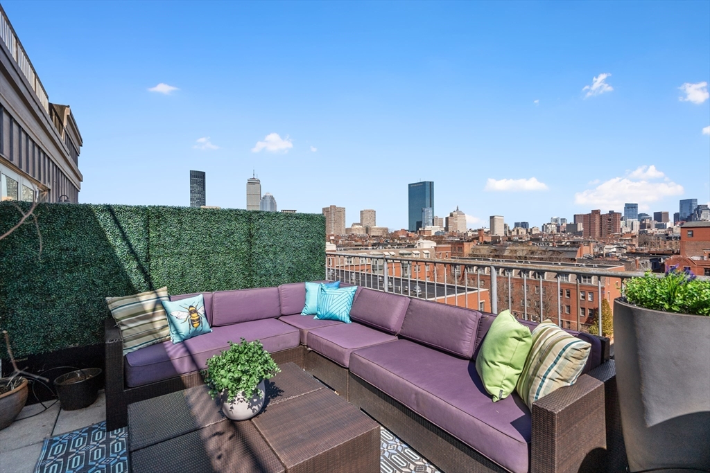 1721-1723 Washington St # 610