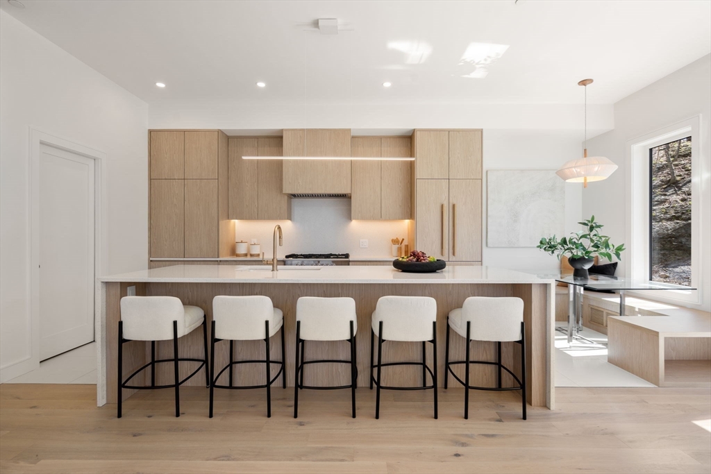 44 Robeson St # 44C