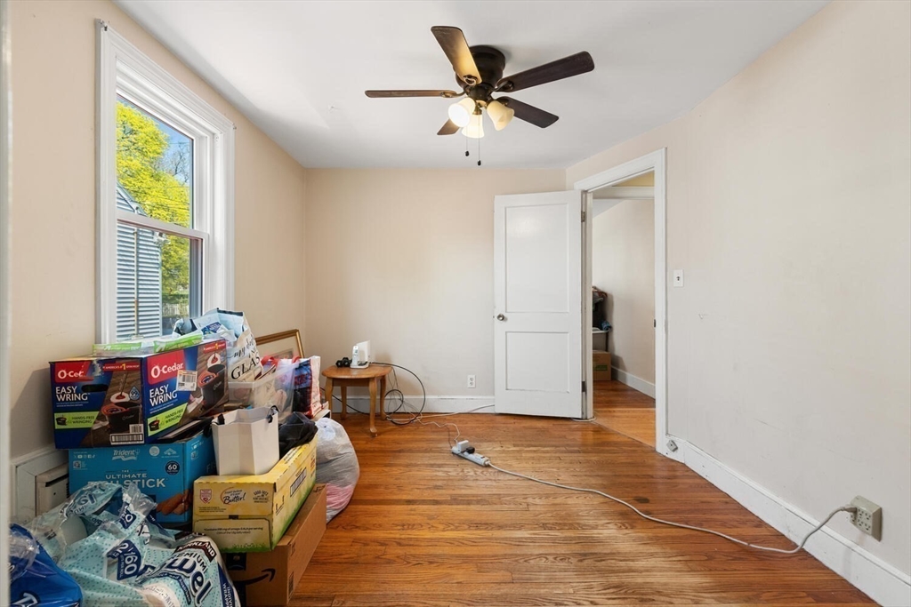 152 Springvale Ave