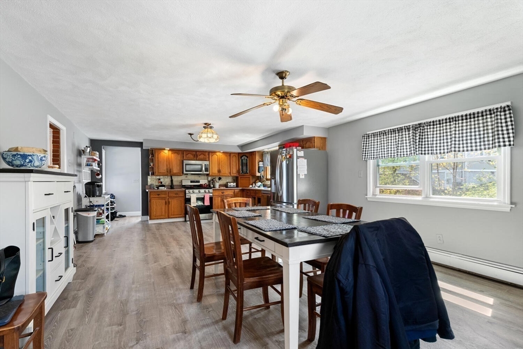 152 Springvale Ave