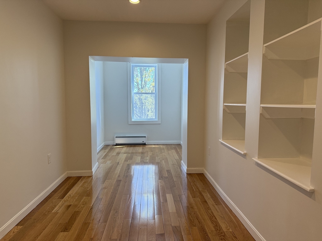 65 Maverick Sq # C