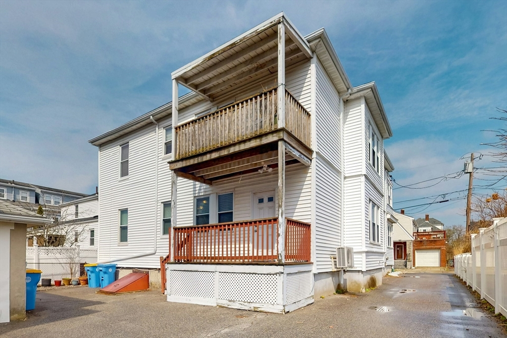 47 Dolphin Ave # 1