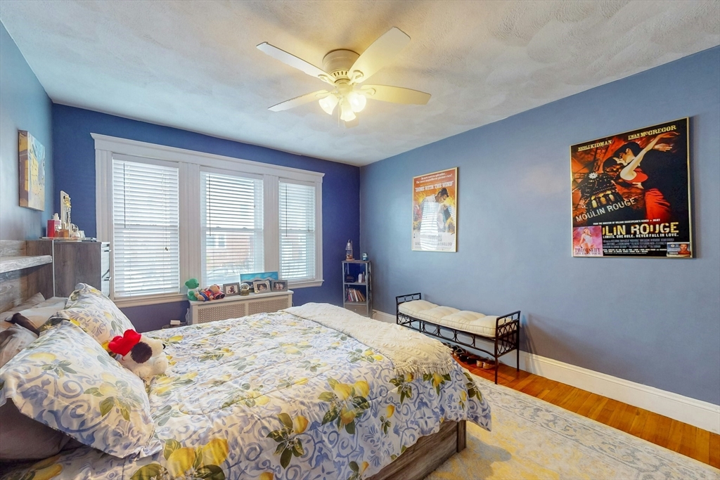 47 Dolphin Ave # 1
