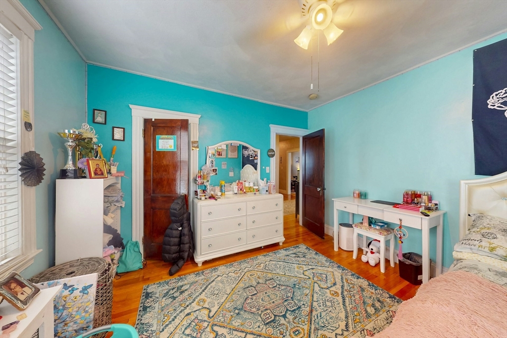 47 Dolphin Ave # 1