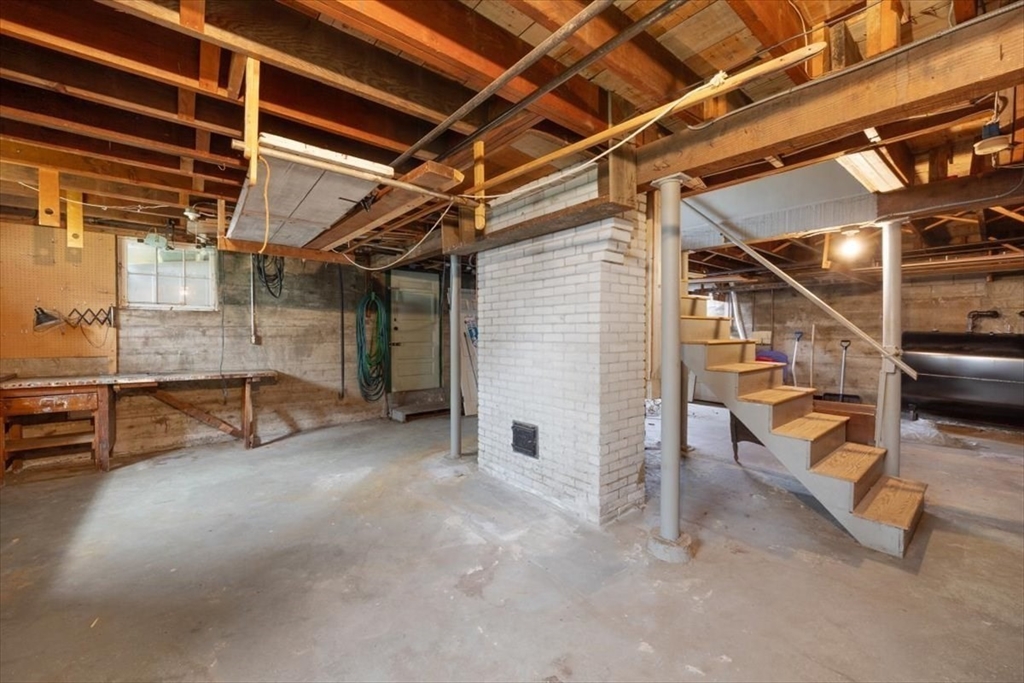 1111 Pleasant Street