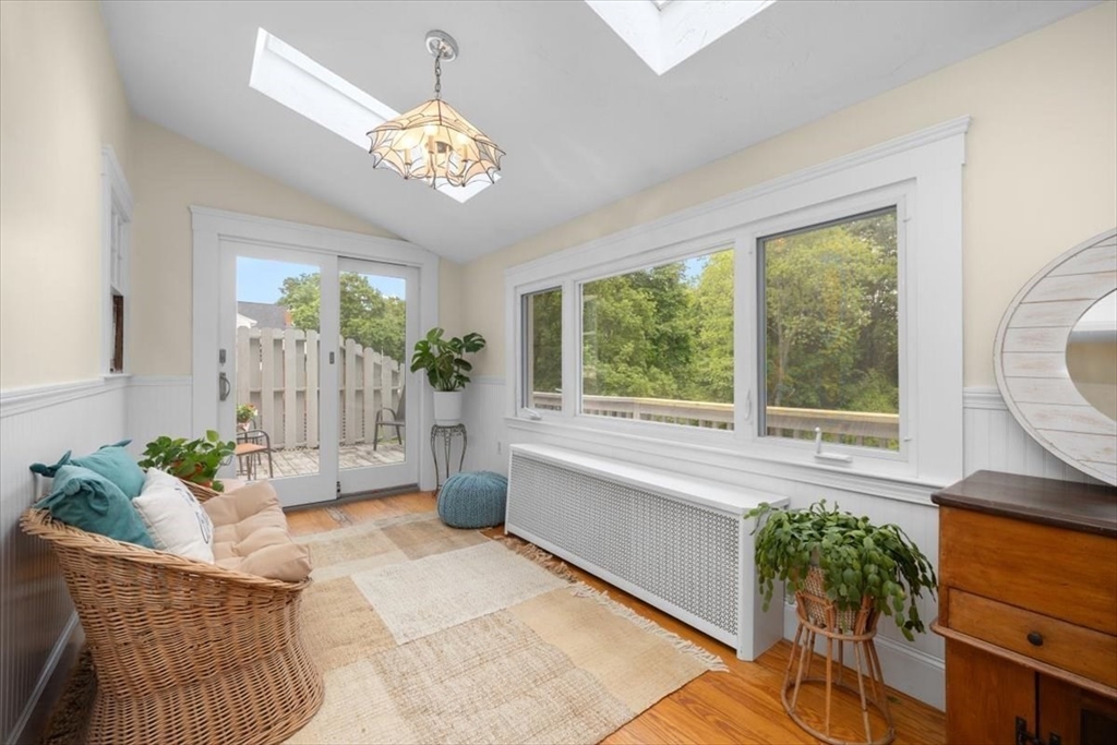 1111 Pleasant Street