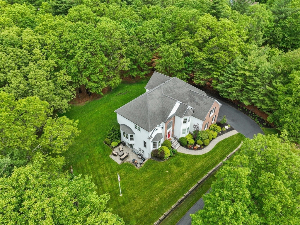 38 Blueberry Ln
